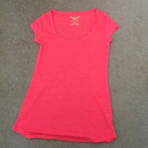 Round neck t shirt