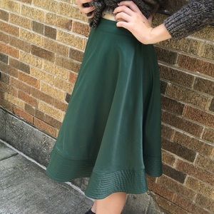 Beautiful, silky, twirl-able H&M skirt!