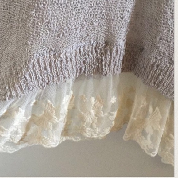 LF Sweater w/ butterfly lace bottom - Picture 3 of 4