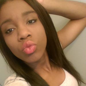 Meet your Posher, Lillian