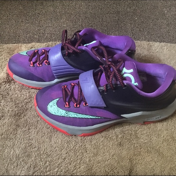 SOLD - Picture 2 of 4