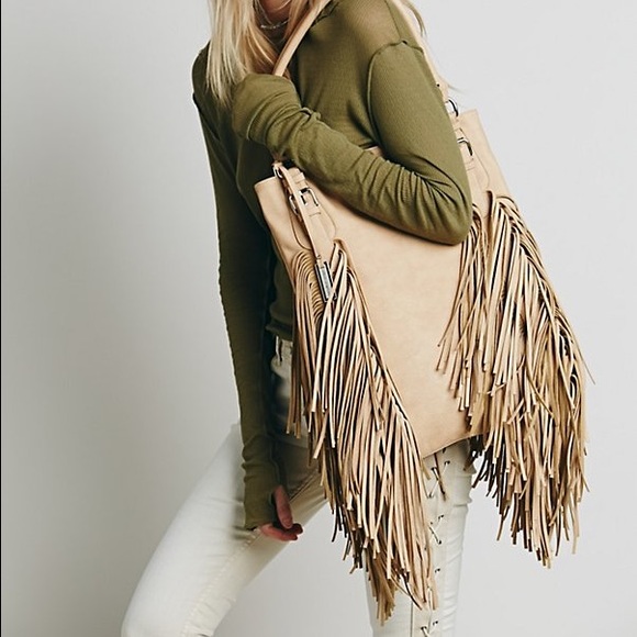 Vegan Crazyheart Tote - Picture 3 of 4