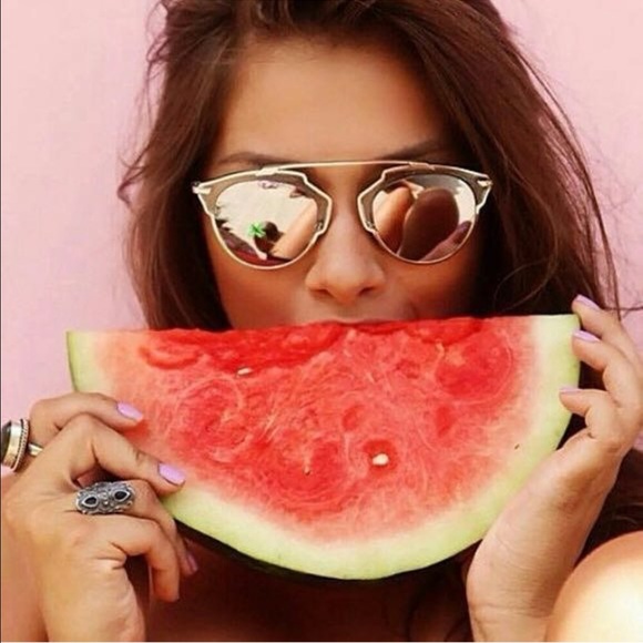 New Celebrity Style Sunglasses Silver - Picture 4 of 4