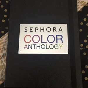 Huge Sephora eyeshadow palette!