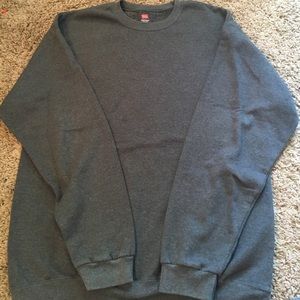 Hanes dark grey crewneck sweatshirt