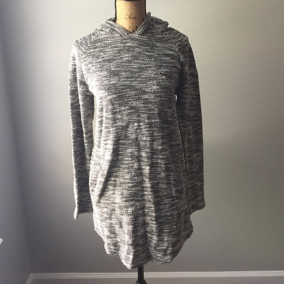 H&M sweater w/ hoodie