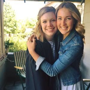 Meet your Posher, Leah