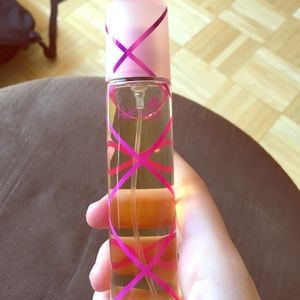 Pink sugar eau de toilette