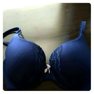 Victoria's Secret bra