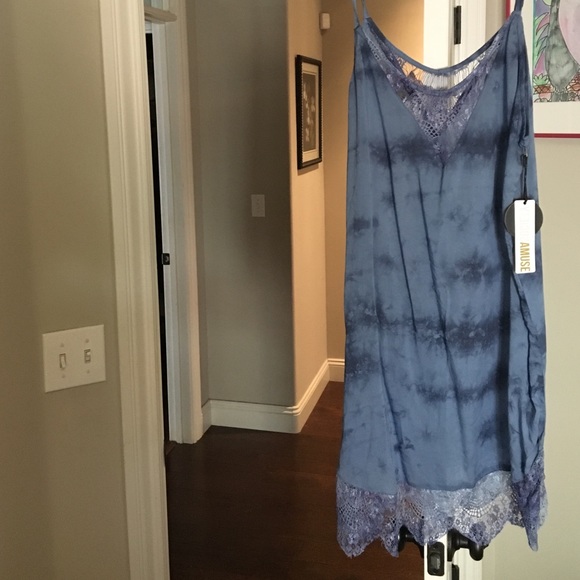 Amuse society slip new with tags