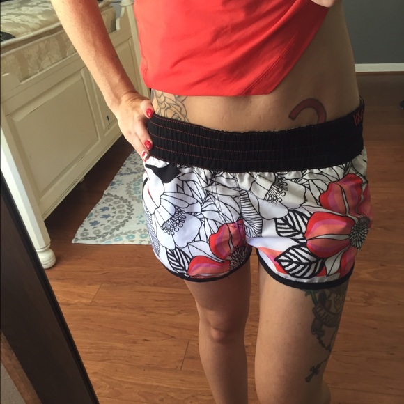Roxy board shorts