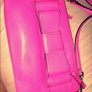 Kate spade villabella pink crossbody purse.