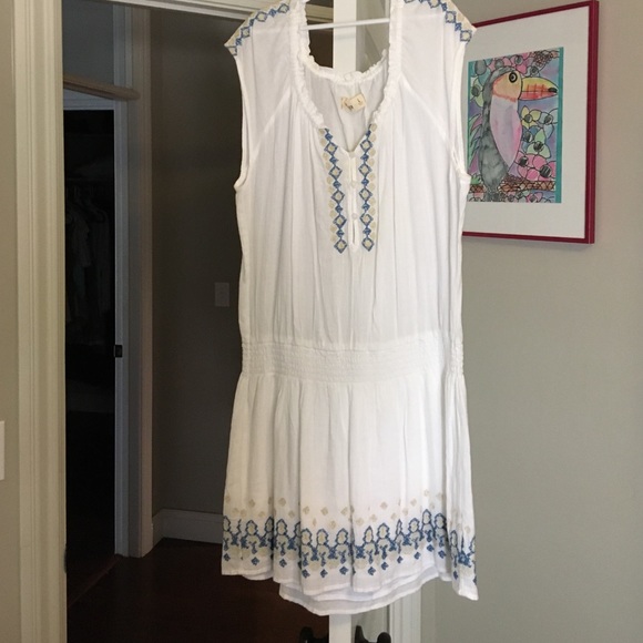 White hollister dress brand new with tags