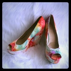 Women multi-colored  Aldo wedges size 40 ( sz 10)