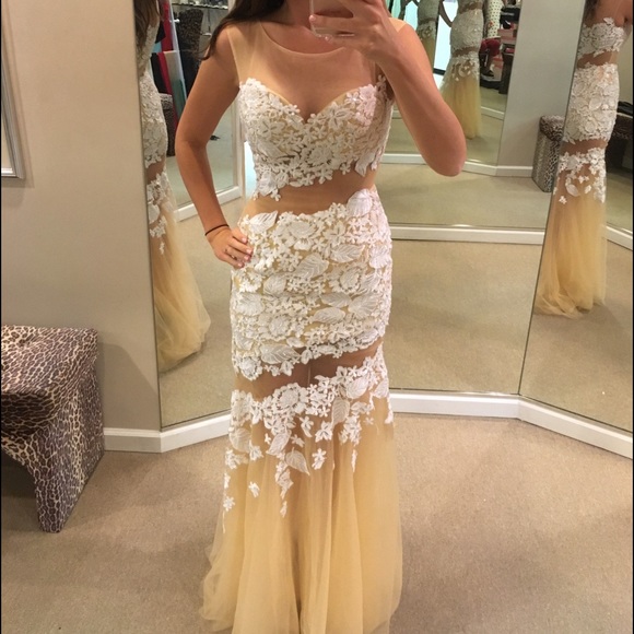 Beautiful, never worn, military ball or prom gown