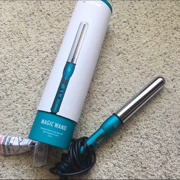 Nume turquoise titanium 32mm magic wand!