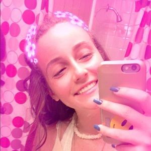 Meet your Posher, Hailee