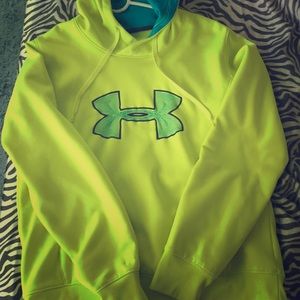 Under armor sweatshirt