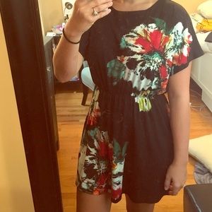 Forever 21 dress size small