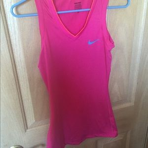 NIKE PRO TOP!