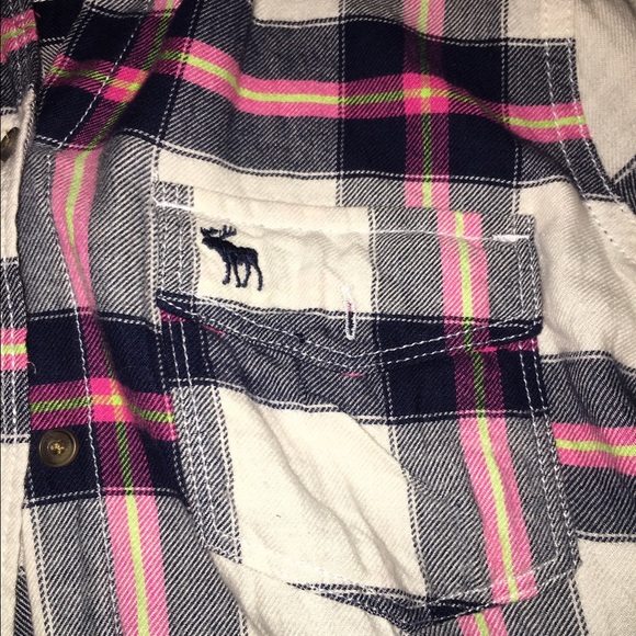 Abercrombie Flannel. Size Medium. - Picture 3 of 3