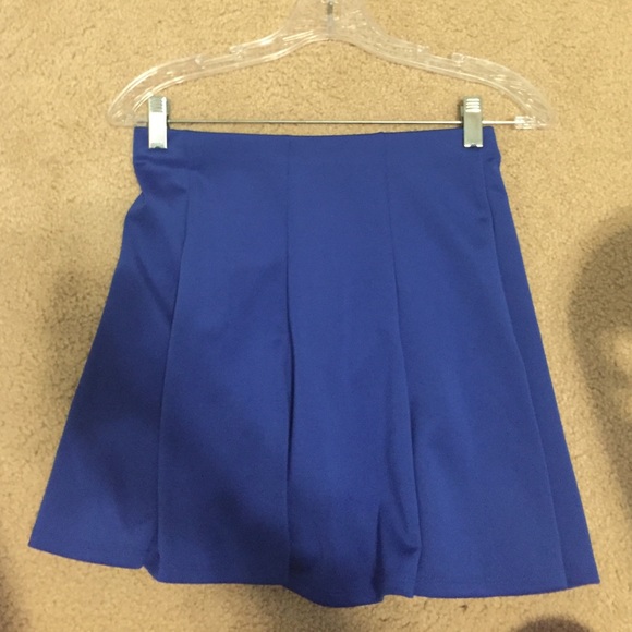 Forever 21 skirt