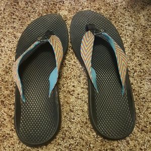Chaco flip flops