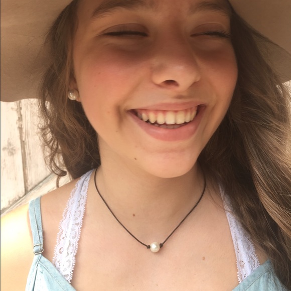 Freshwater pearl necklace! - Picture 2 of 3