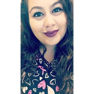 Meet your Posher, Reyna