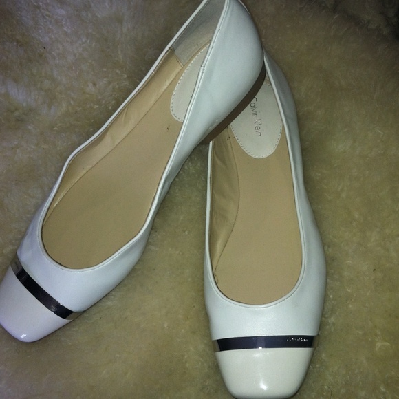 Calvin Klein White Flats