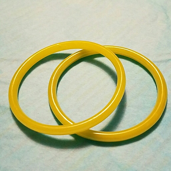 Glass Bangles