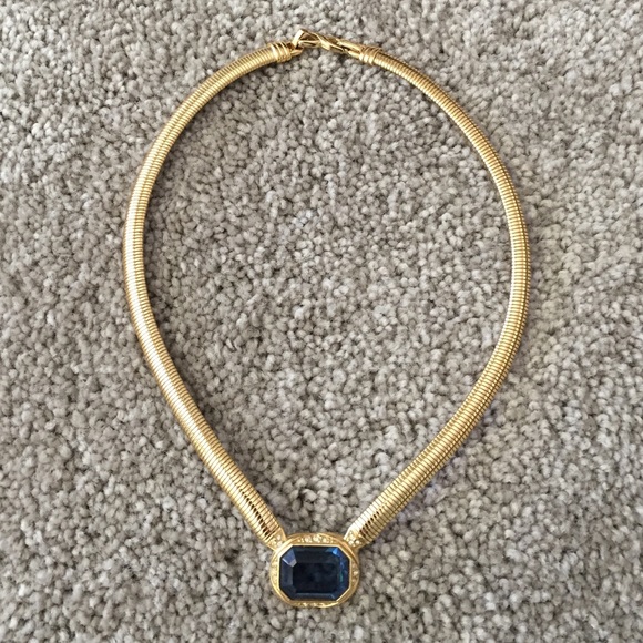 Nina Ricci necklace