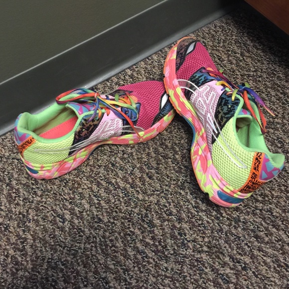 Asics tri noosa