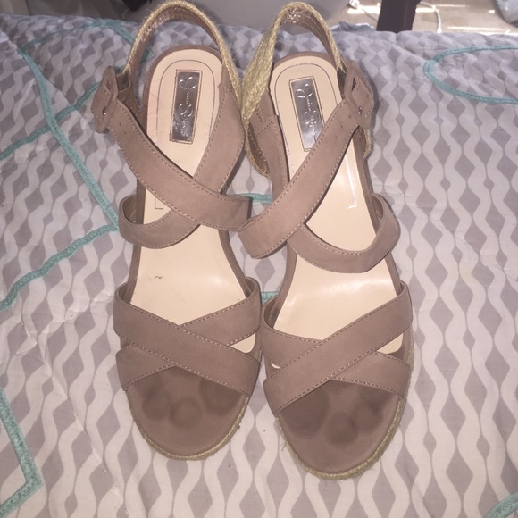 Jessica Simpson Wedges - Picture 2 of 4