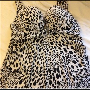 LANE BRYANT EUC 42dd animal print tankini