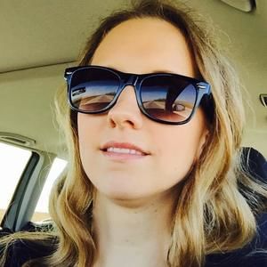 Meet your Posher, Vanessa