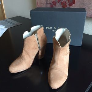 Rag & Bone camel suede booties size 9 Euro 40
