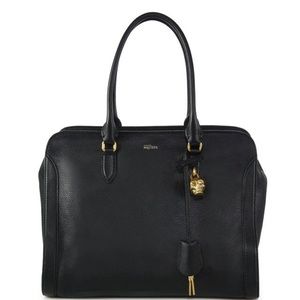 Lrg. ALEXANDER MQUEEN padlock satchel