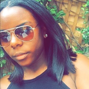 Meet your Posher, Serena