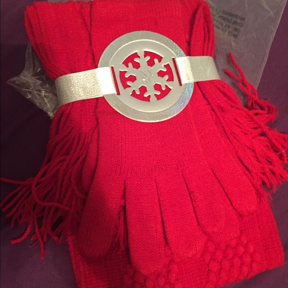 Red Scarf & Glove Set