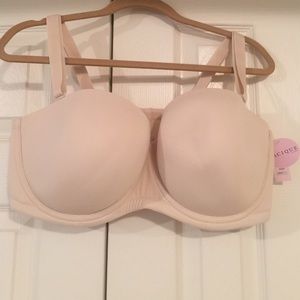 Cacique 44DD strapless/convertible bra