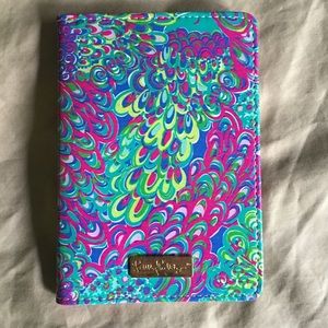 Lilly Pulitzer passport holder