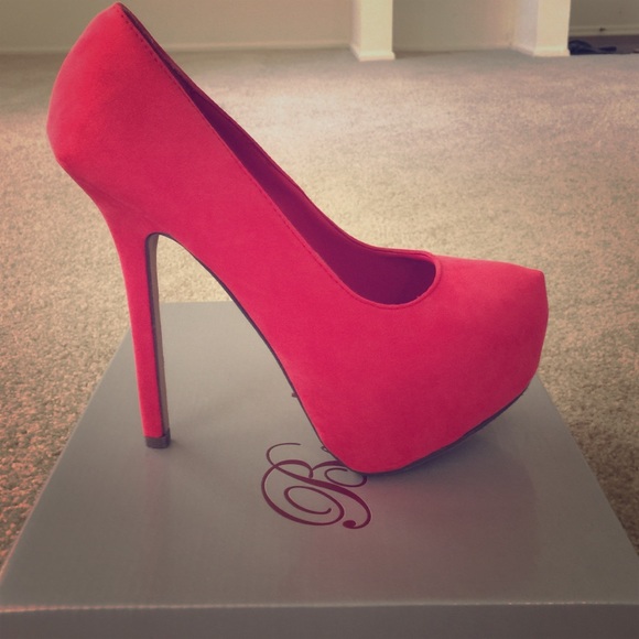 Pomegranate heels
