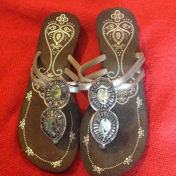 Very cute flip flops