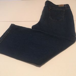 Levi's size 22w short Bootcut jeans