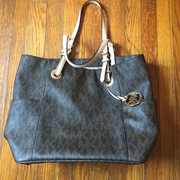 Michael Kors bag