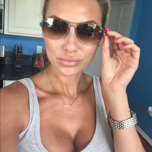 Authentic Ray-Ban Aviators- brown gradient lense