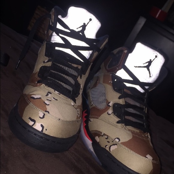 Jordan camo retro supremes - Picture 1 of 4