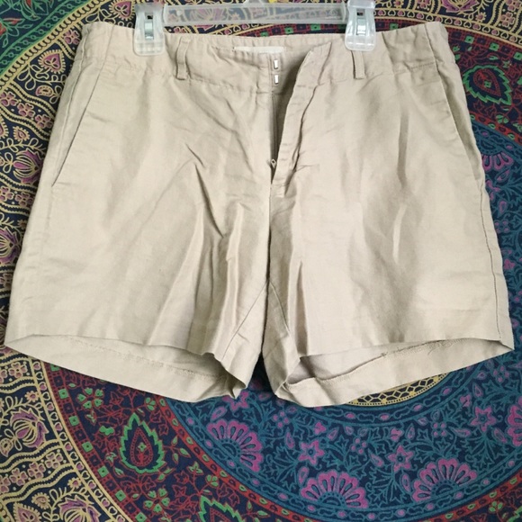Khaki Banana Republic, linen shorts.  Size 2