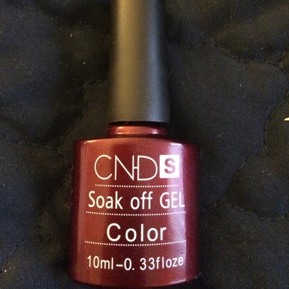 CND soak off gel color (only for bundles)